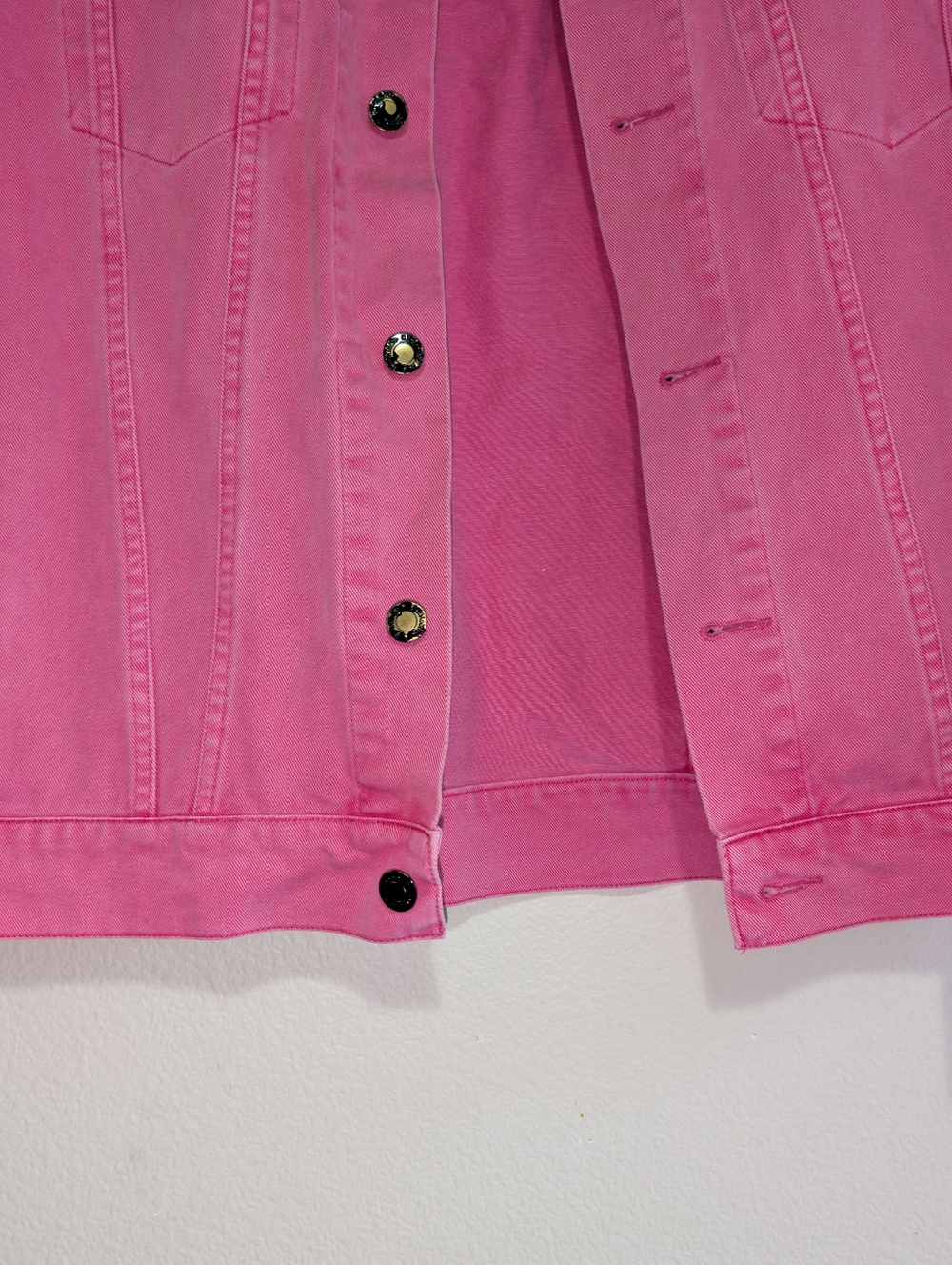 T Mobile Pink Denim Jacket Size medium - Picture 11 of 12